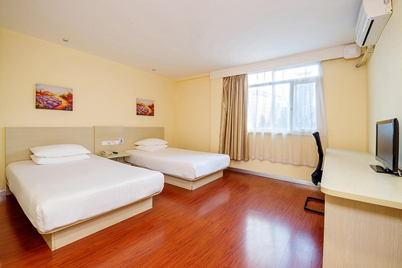 Hanting Express Kunming Yieryi Street Yunnan Normal University Branch Екстер'єр фото
