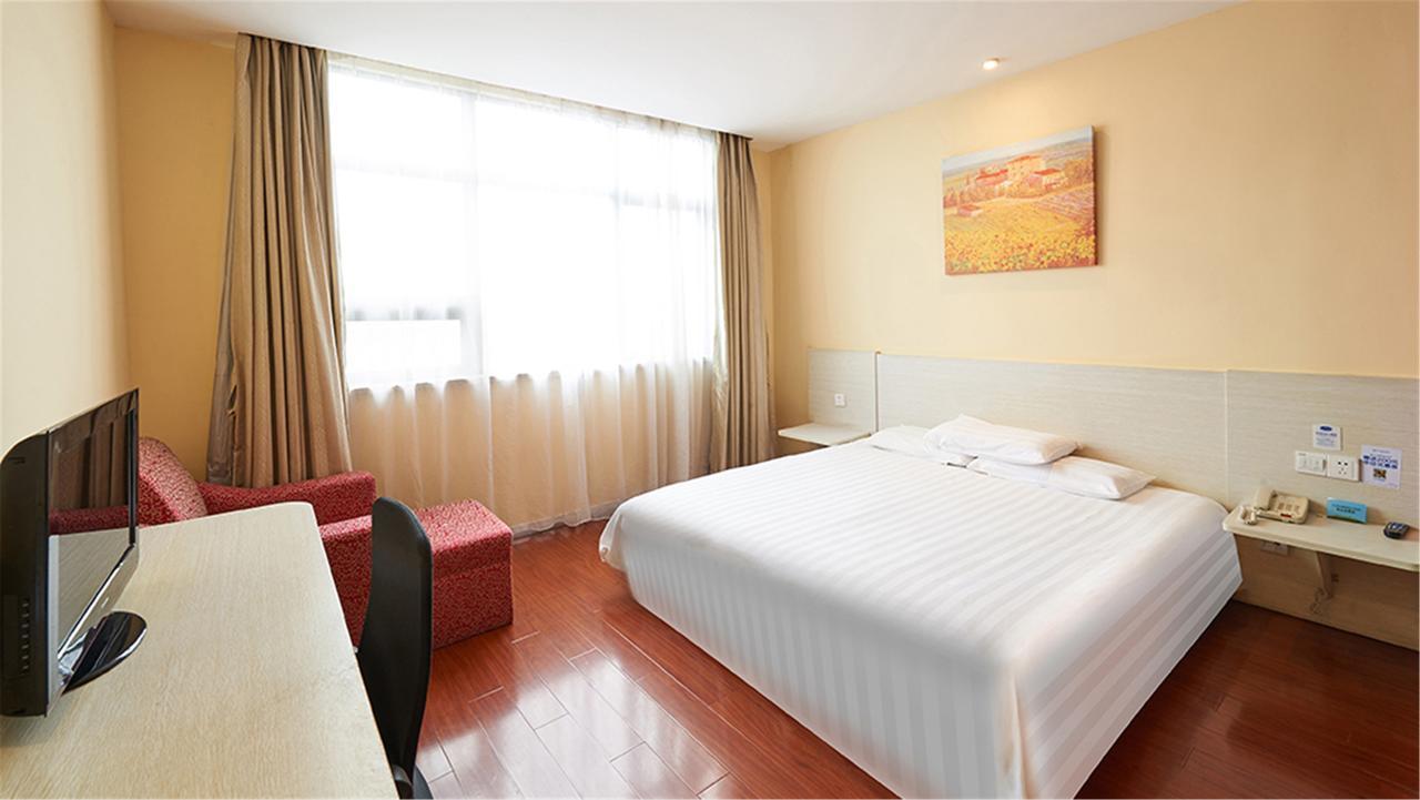 Hanting Express Kunming Yieryi Street Yunnan Normal University Branch Екстер'єр фото