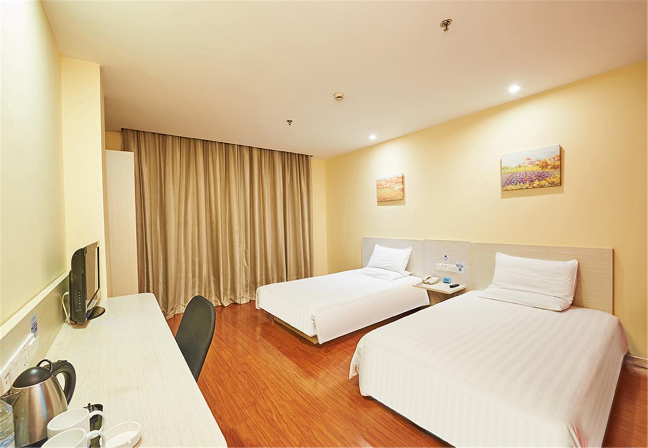 Hanting Express Kunming Yieryi Street Yunnan Normal University Branch Екстер'єр фото