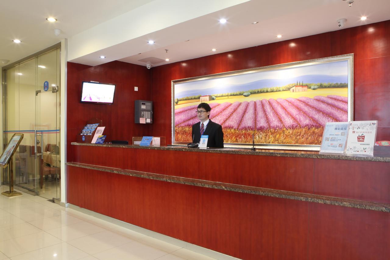 Hanting Express Kunming Yieryi Street Yunnan Normal University Branch Екстер'єр фото